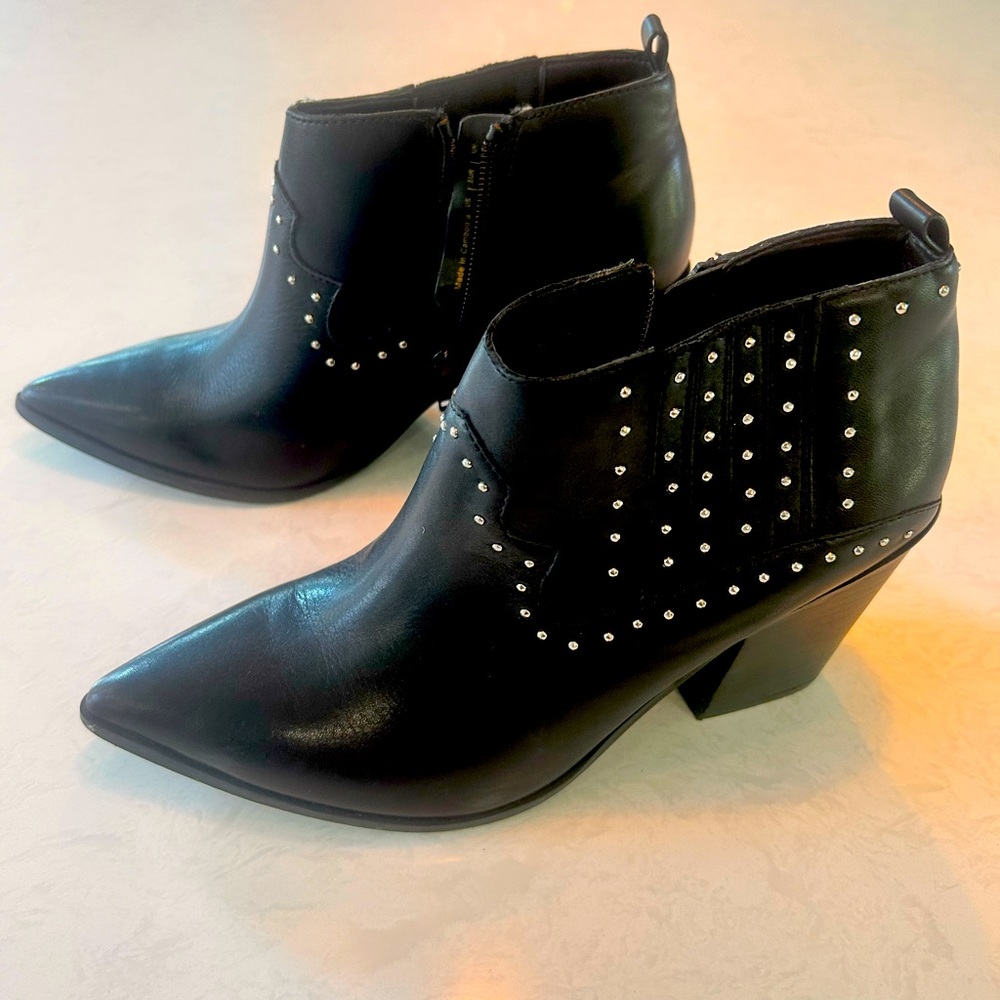 Pre Owned But Barely Worn. Size 8. No Box. Smoke … - image 1